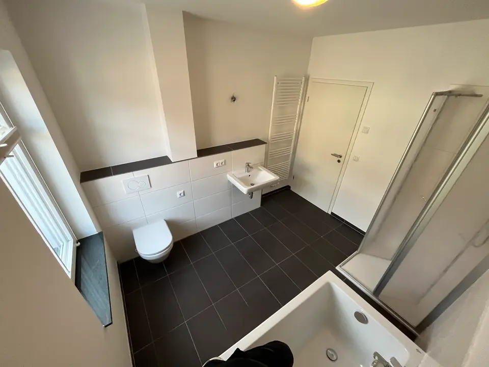 4 Zimmer Wohnung mit 102 m² in Hoyerswerda – Bild 6