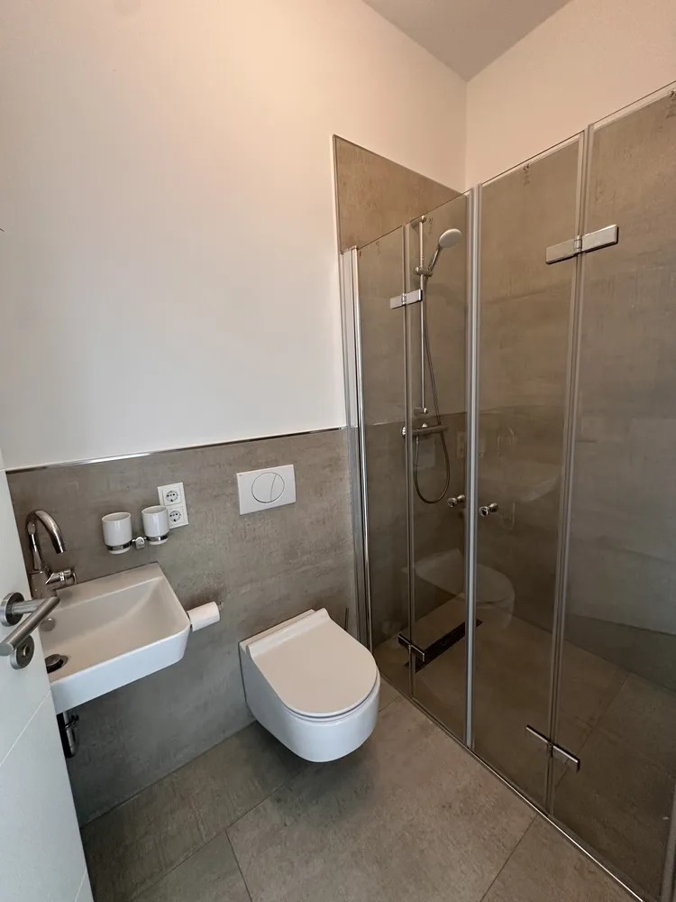 4 Zimmer Wohnung mit 137 m² in Düsseldorf – Bild 8