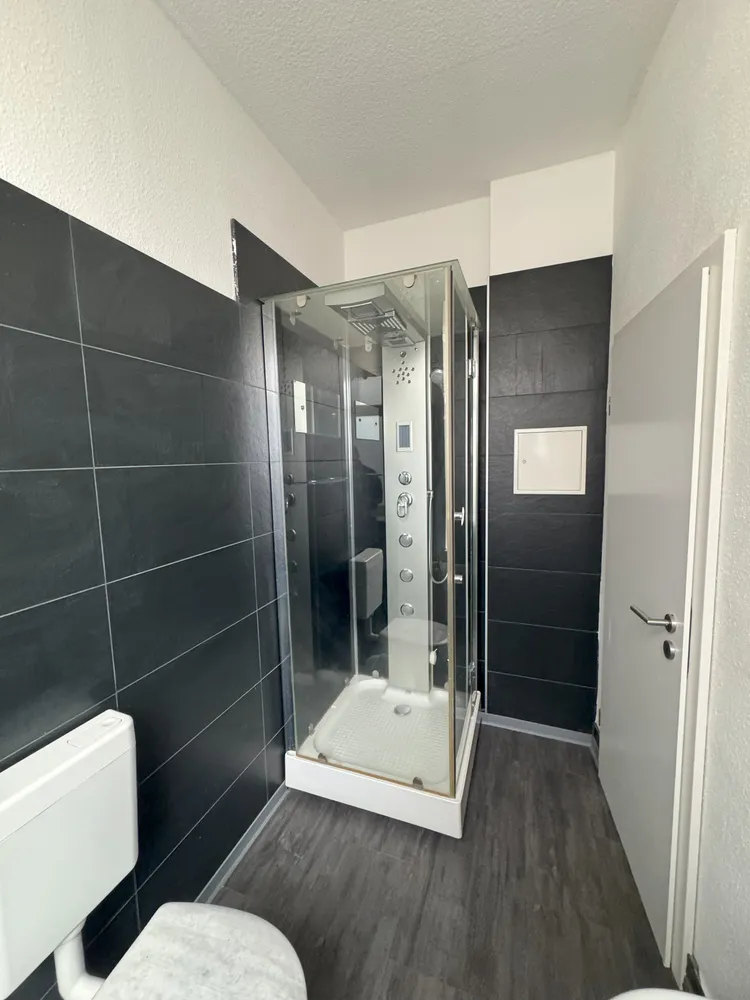 2 Zimmer Wohnung mit 44 m² in Halle (Saale) – Bild 4