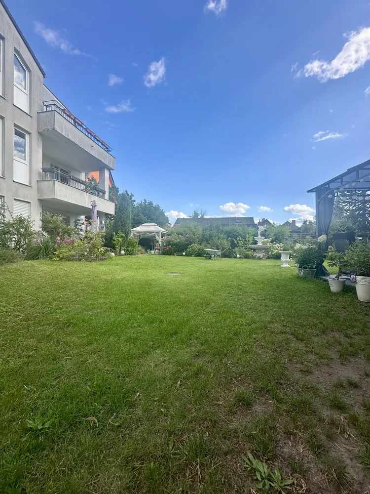 3 Zimmer Wohnung mit 93 m² in Berlin – Bild 3