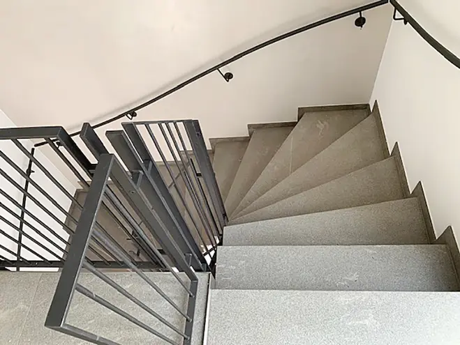 2 Zimmer Wohnung mit 93 m² in München – Bild 6