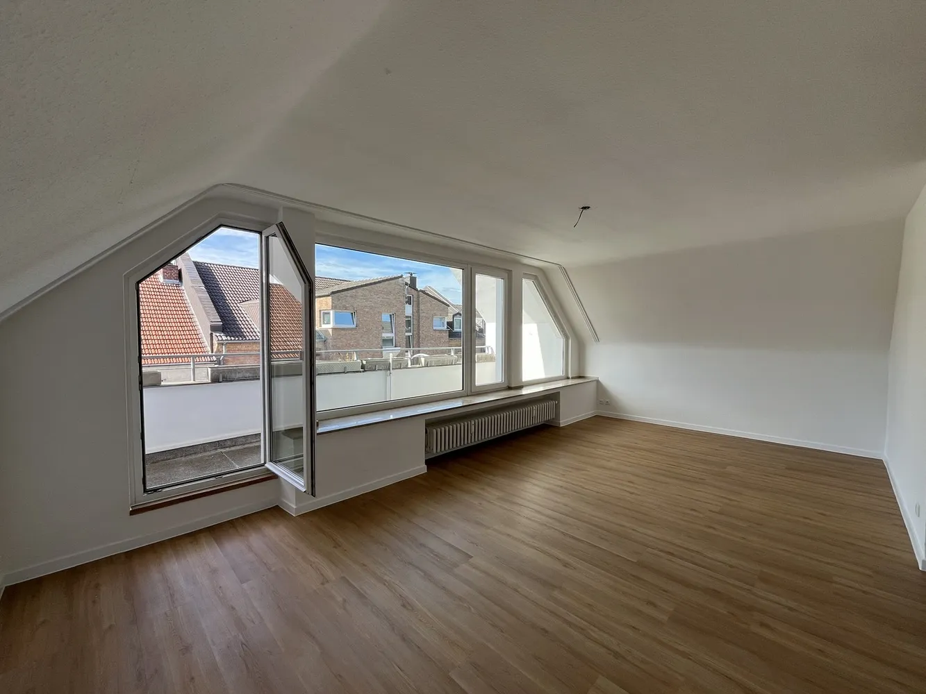2 Zimmer Wohnung mit 69 m² in Köln – Bild 6