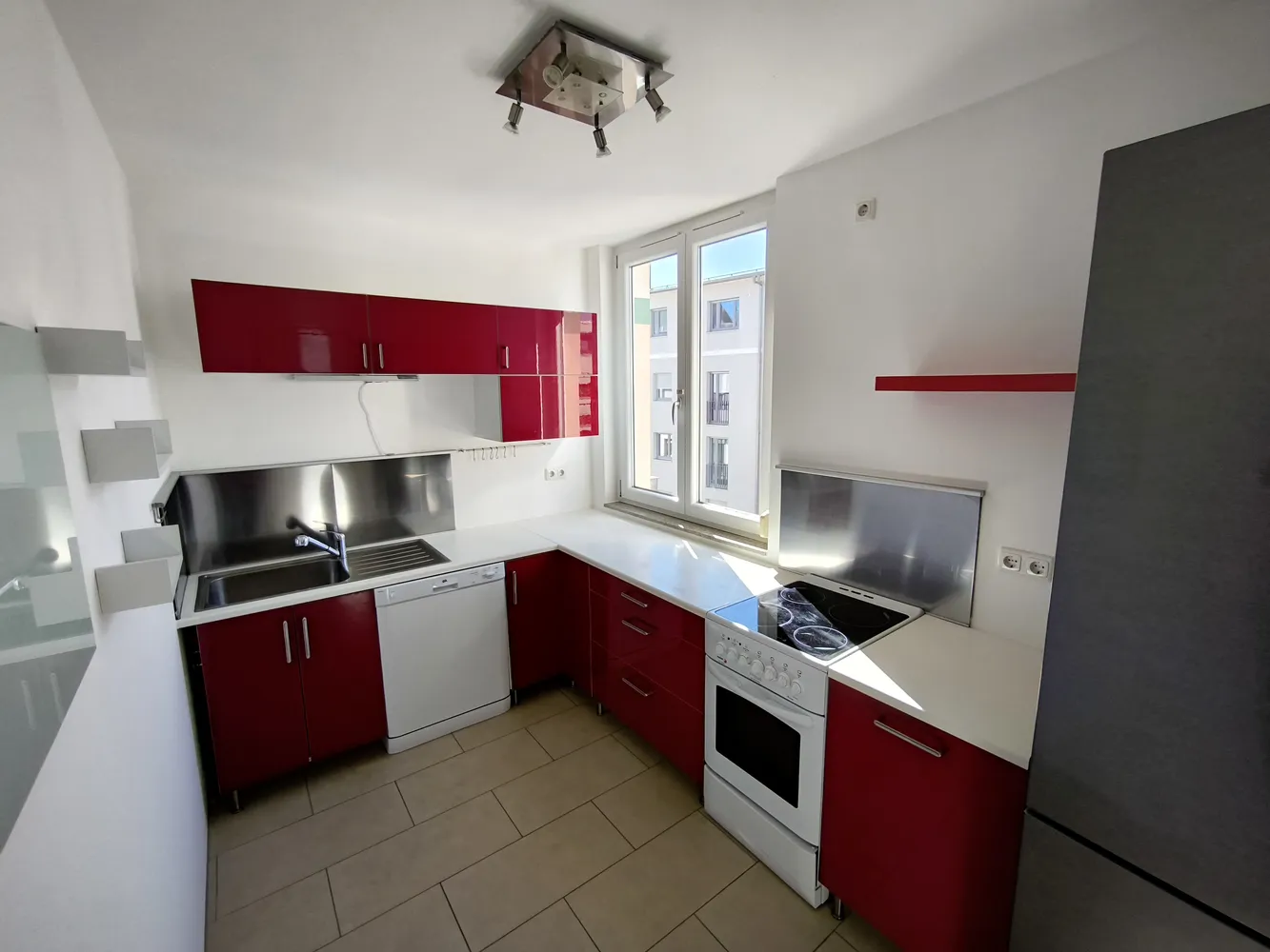 2 Zimmer Wohnung mit 61 m² in Augsburg – Bild 2