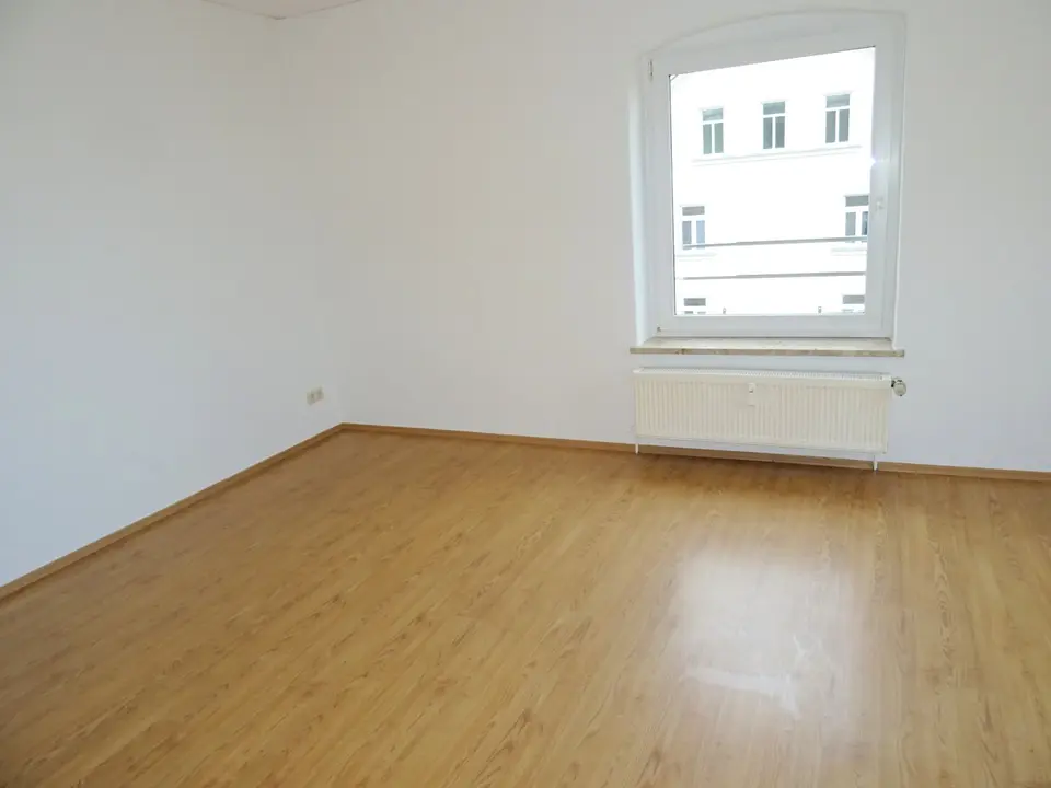 3 Zimmer Wohnung mit 82 m² in Werdau – Bild 4