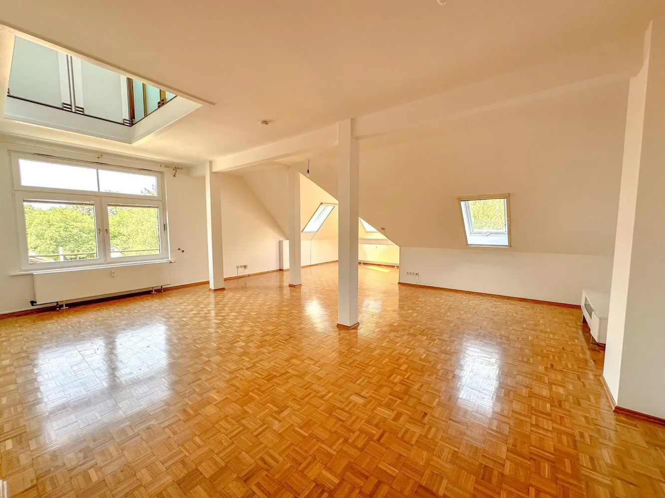 7 Zimmer Wohnung mit 250 m² in Berlin – Bild 11