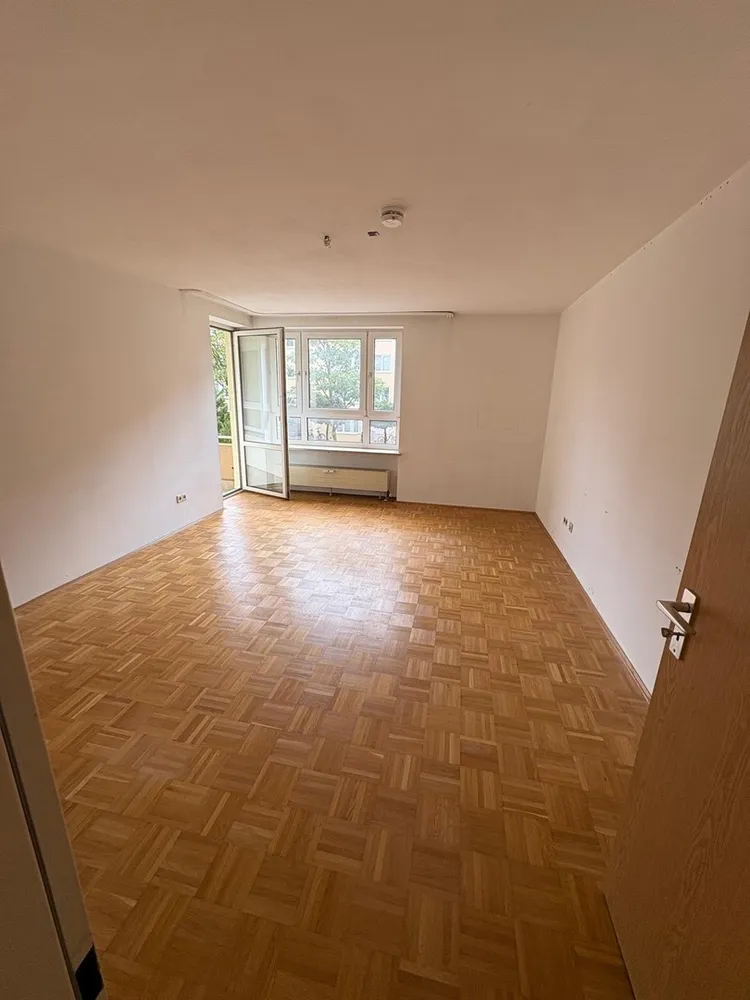 3 Zimmer Wohnung mit 81 m² in München – Bild 3
