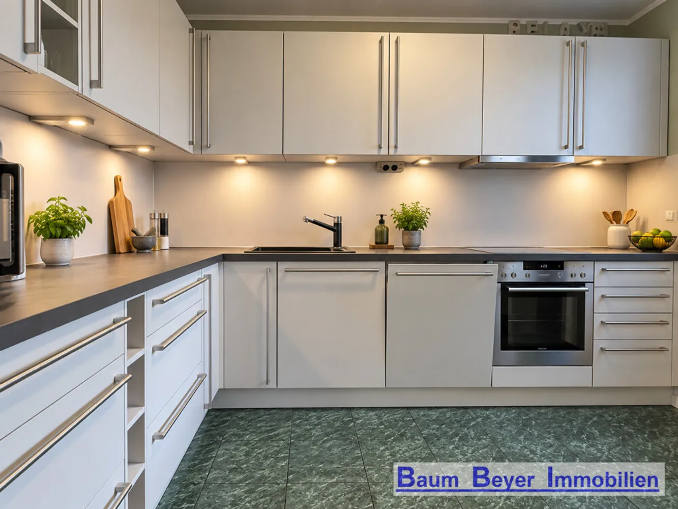 4 Zimmer Wohnung mit 100 m² in Braunschweig – Bild 1