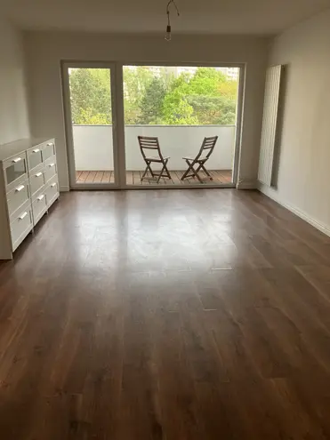 2 Zimmer Wohnung mit 60 m² in Berlin – Bild 2