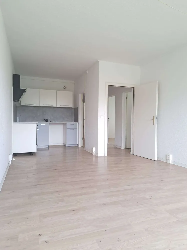 3 Zimmer Wohnung mit 73 m² in Halle (Saale) – Bild 2