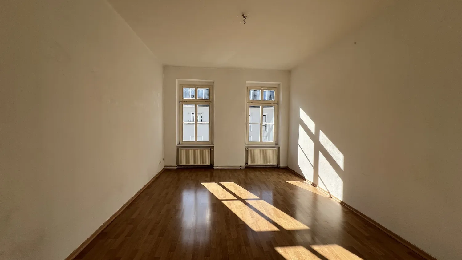 4 Zimmer Wohnung mit 95 m² in Leipzig – Bild 1