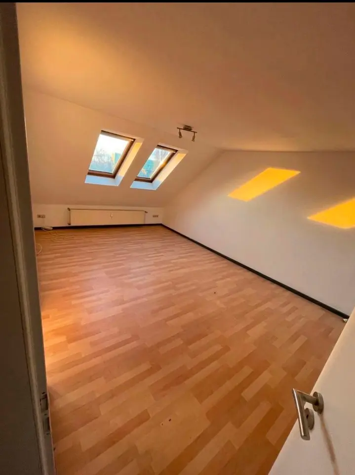 5 Zimmer Wohnung mit 129 m² in Magdeburg – Bild 3