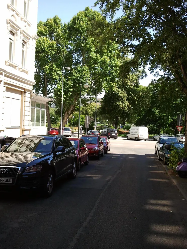4 Zimmer Wohnung mit 140 m² in Wiesbaden – Bild 3