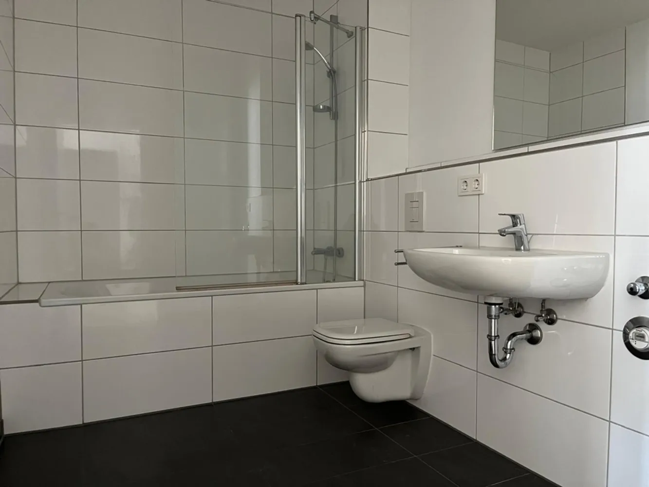 2 Zimmer Wohnung mit 75 m² in Stuttgart – Bild 6