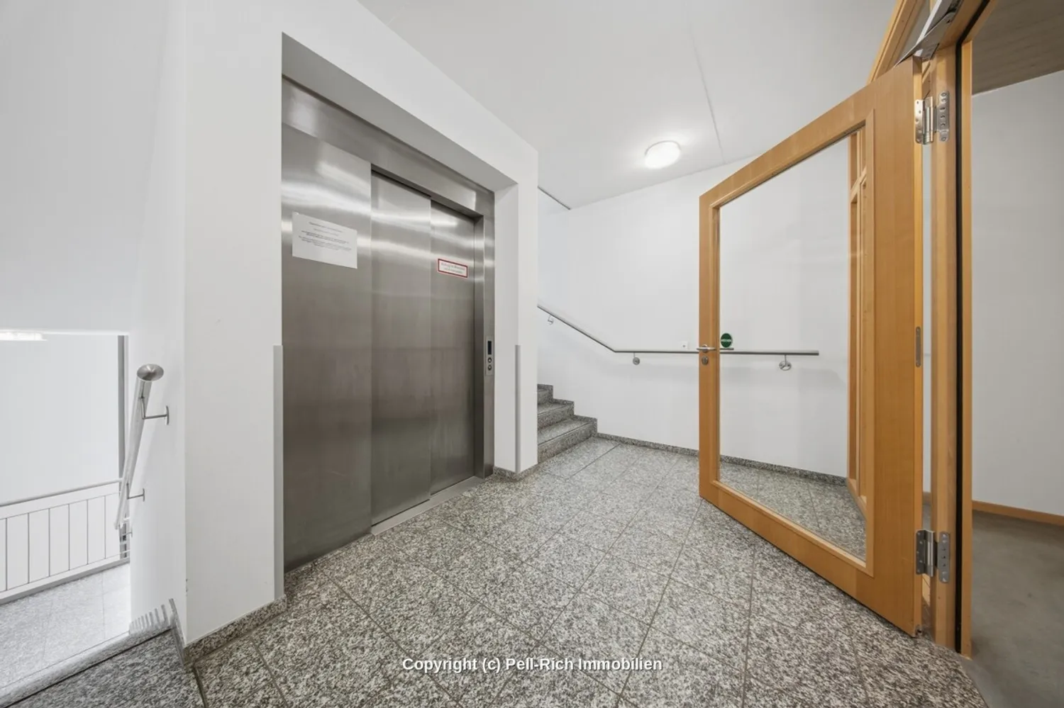 2 Zimmer Wohnung mit 63 m² in Karlsruhe – Bild 5