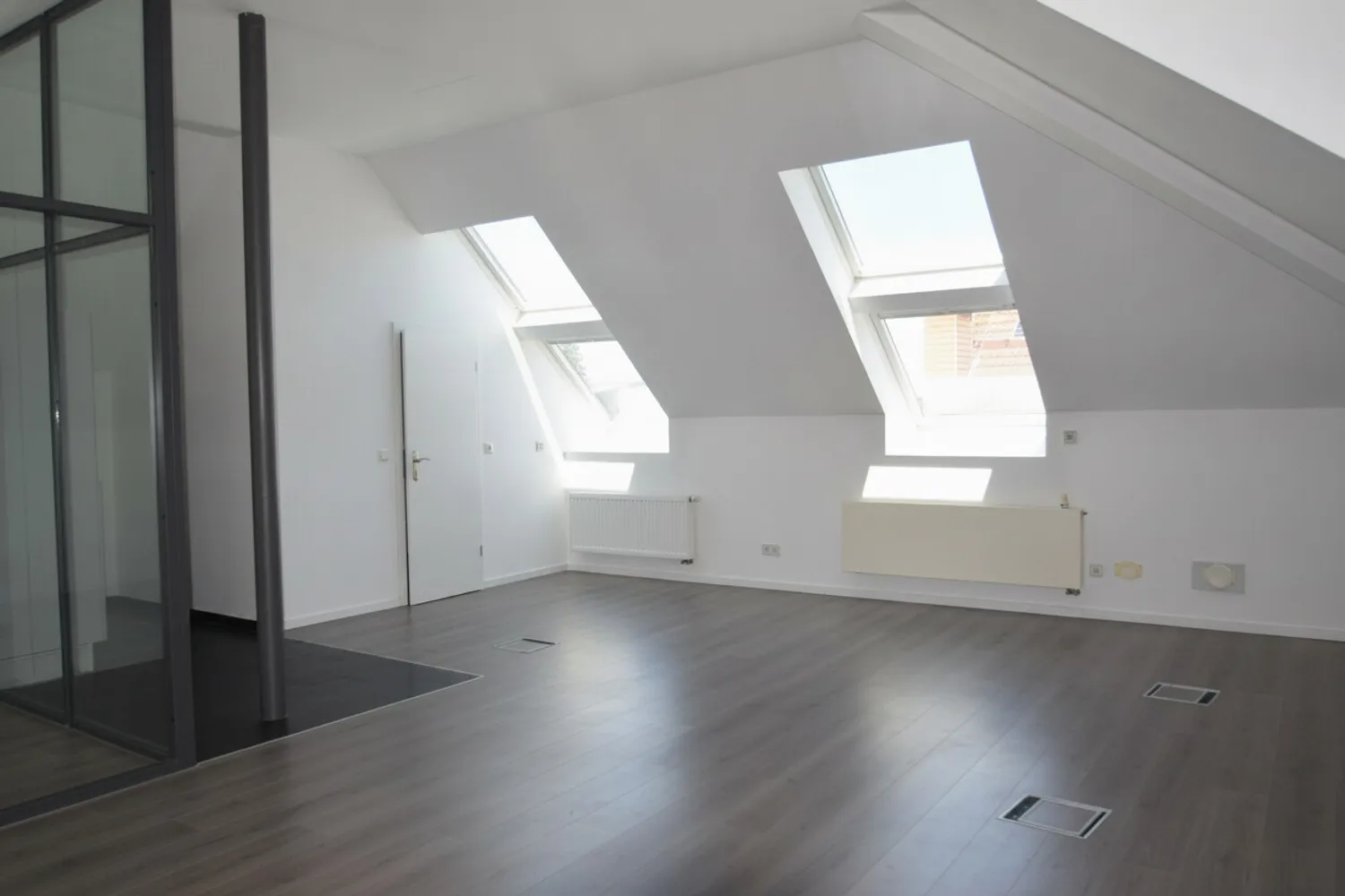 2 Zimmer Wohnung mit 79 m² in Dreieich – Bild 6