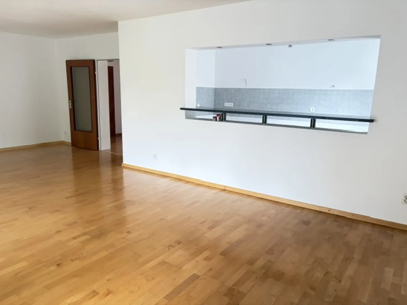 3 Zimmer Wohnung mit 96 m² in Düsseldorf – Bild 3