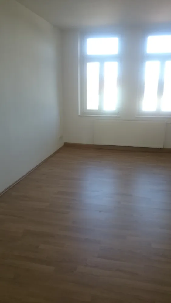 6 room apartment with 130 m² in Limbach-Oberfrohna – Photo 1