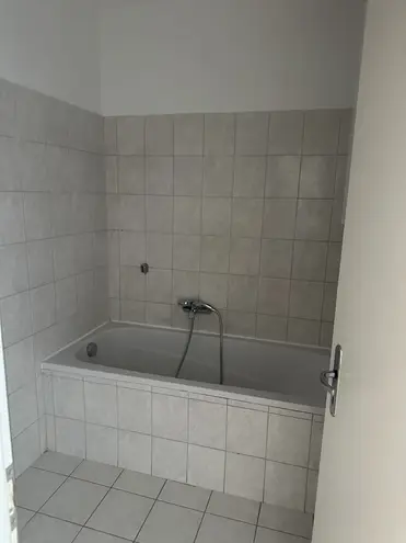 2 Zimmer Wohnung mit 72 m² in München – Bild 3