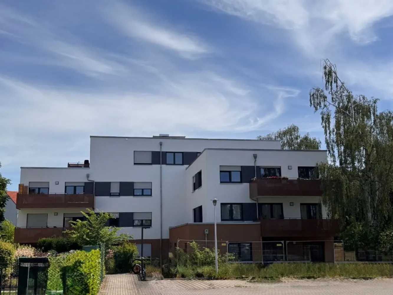 2 Zimmer Wohnung mit 67 m² in Halle (Saale) – Bild 1