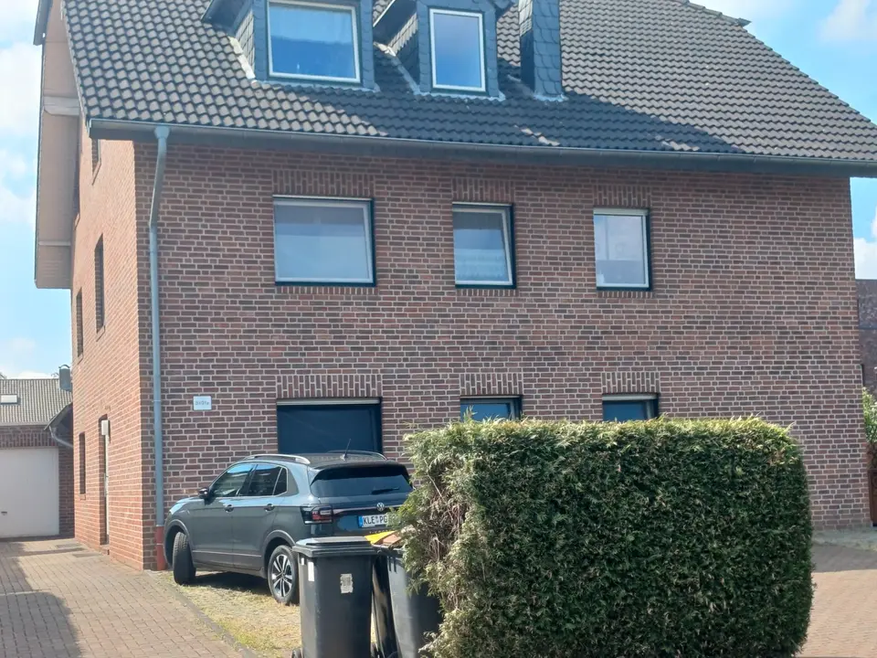 4 Zimmer Wohnung mit 98 m² in Kleve – Bild 1