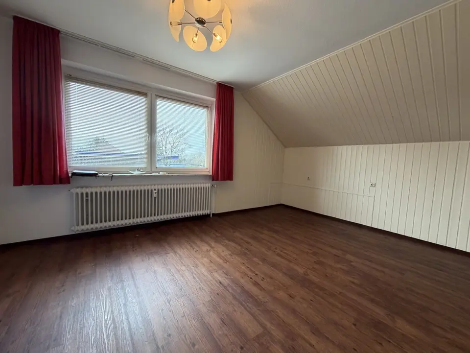 5 Zimmer Wohnung mit 122 m² in Papenburg – Bild 1
