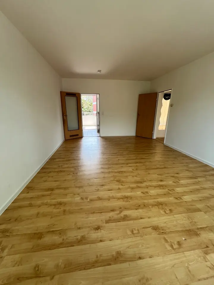3 Zimmer Wohnung mit 69 m² in Leer – Bild 2