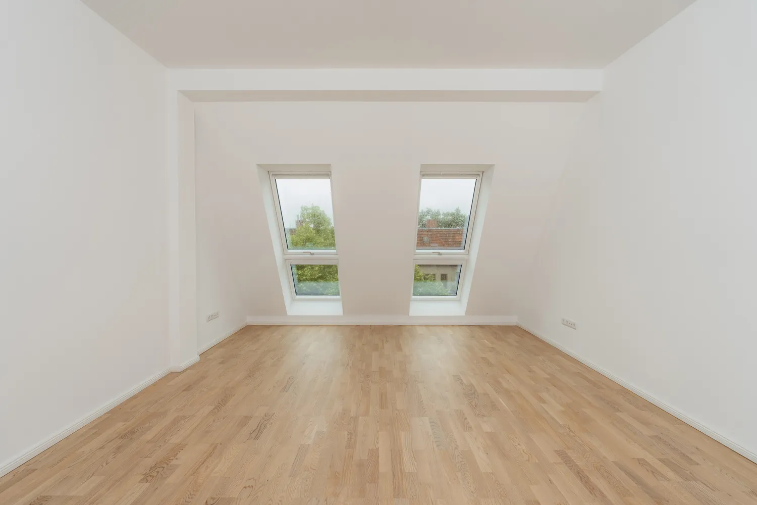 4 Zimmer Wohnung mit 99 m² in Berlin – Bild 2