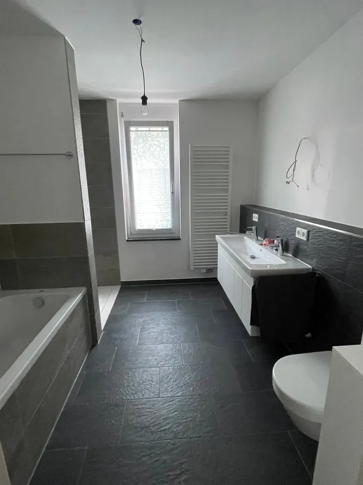 3 Zimmer Wohnung mit 104 m² in Augsburg – Bild 2