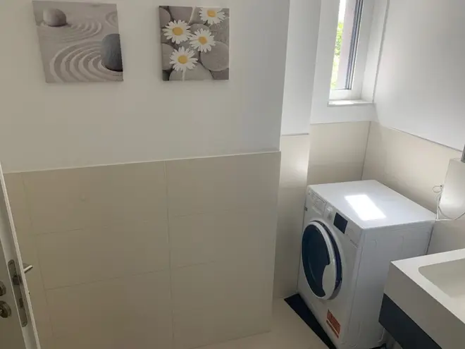 2 Zimmer Wohnung mit 75 m² in Karlsruhe – Bild 8