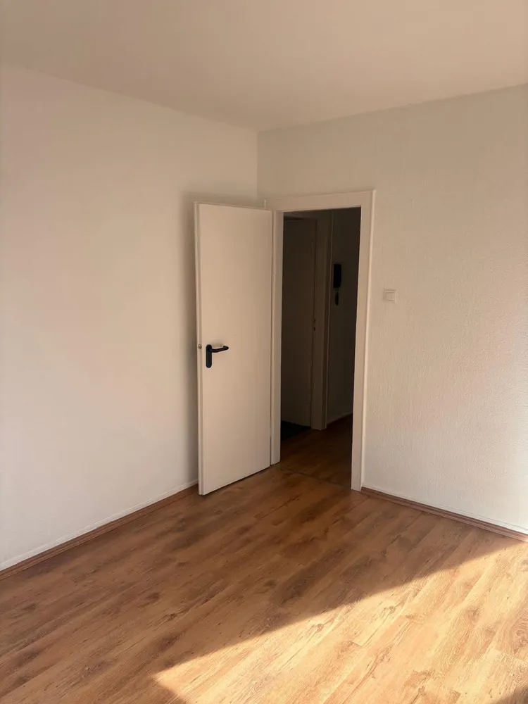 2 Zimmer Wohnung mit 34 m² in Duisburg – Bild 4