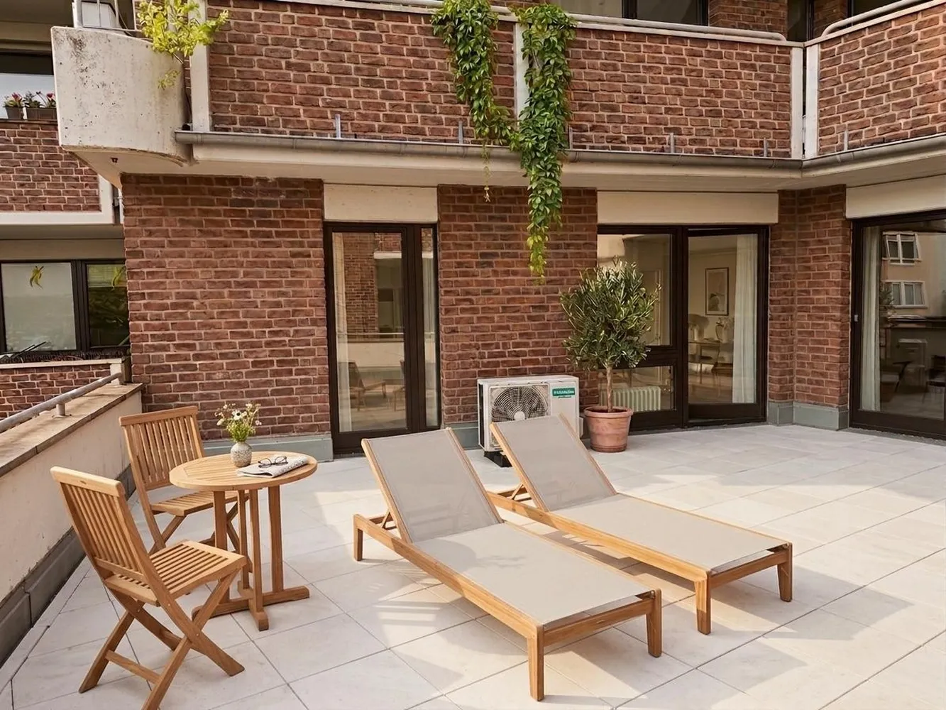 2 room apartment with 80 m² in Aachen – Photo 12