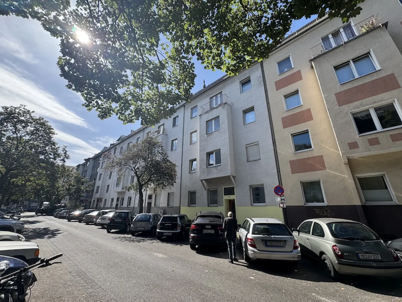 2 Zimmer Wohnung mit 64 m² in Düsseldorf – Bild 1