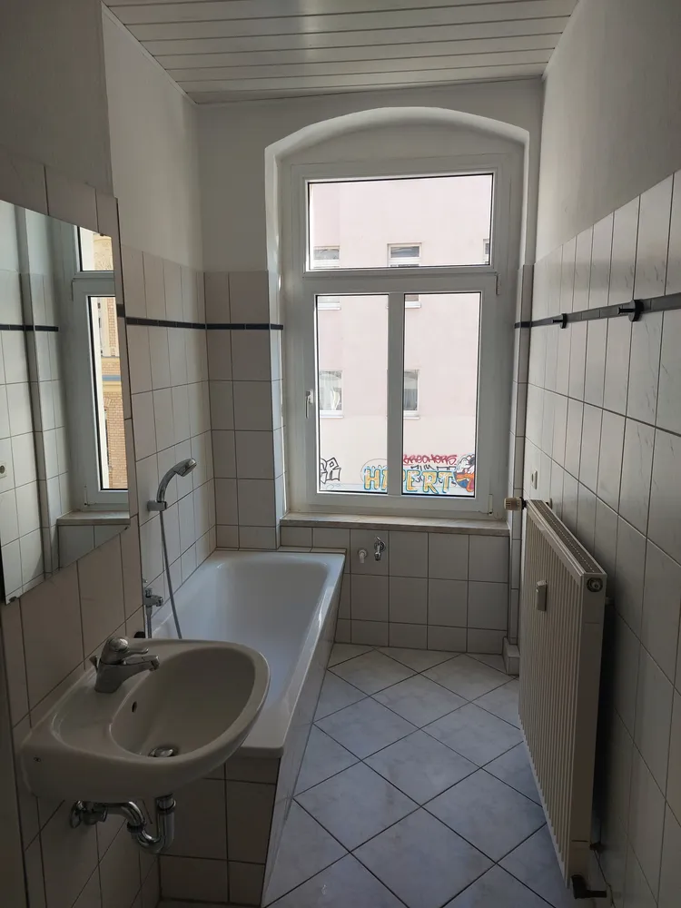 1 Zimmer Wohnung mit 40 m² in Halle (Saale) – Bild 4