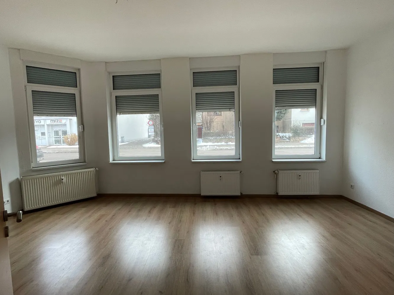 2 Zimmer Wohnung mit 69 m² in Halle (Saale) – Bild 2