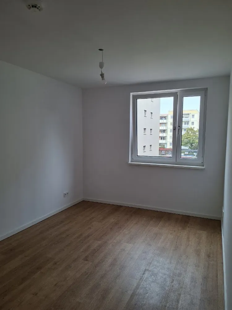 4 Zimmer Wohnung mit 85 m² in Berlin – Bild 2