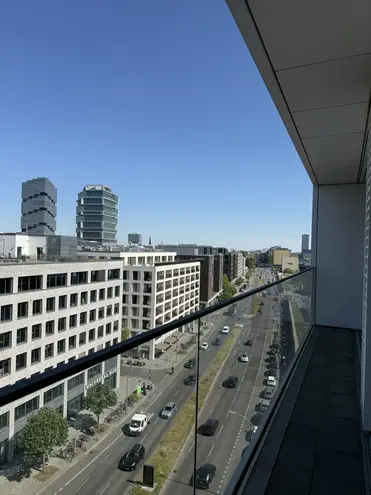 4 Zimmer Wohnung mit 155 m² in Berlin – Bild 3