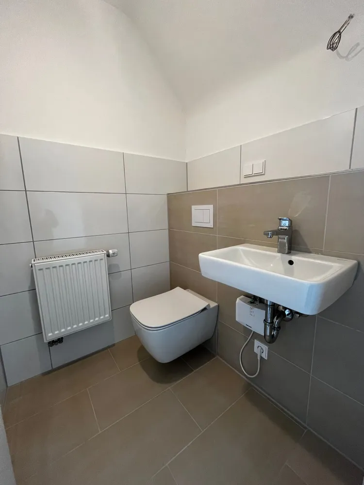 4 room apartment with 83 m² in Düsseldorf – Photo 3