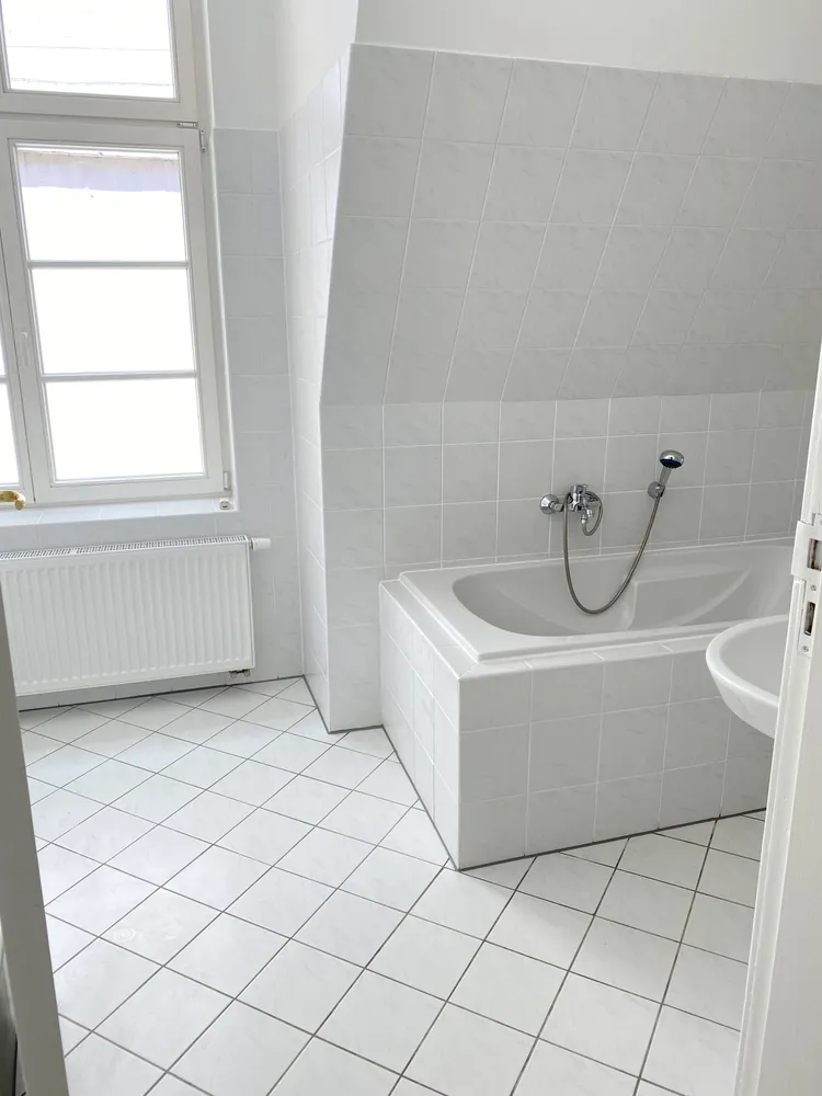 4 Zimmer Wohnung mit 114 m² in Halle (Saale) – Bild 12