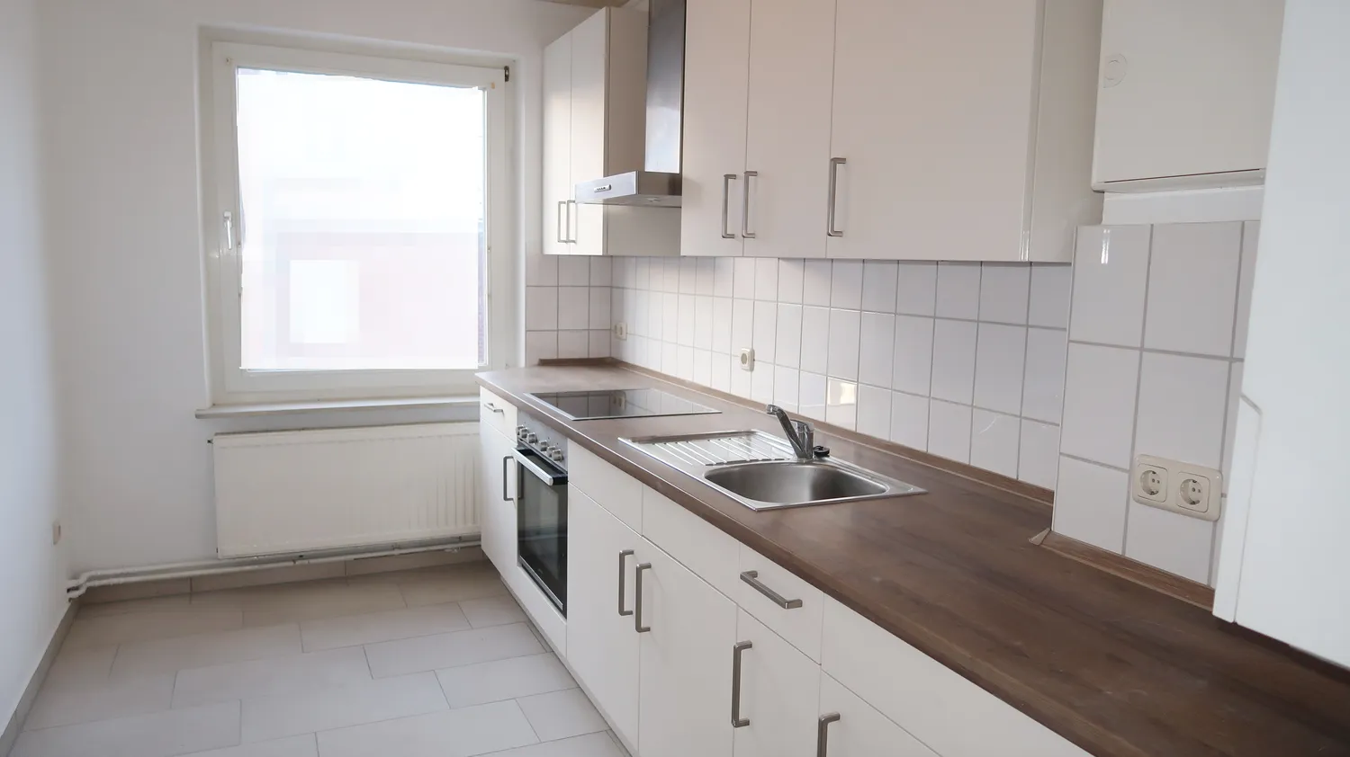 4 Zimmer Wohnung mit 77 m² in Stade – Bild 2