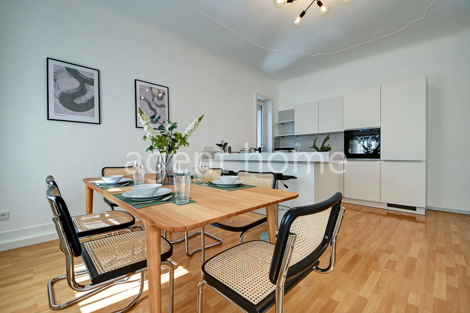 2 Zimmer Wohnung mit 99 m² in Stuttgart – Bild 11