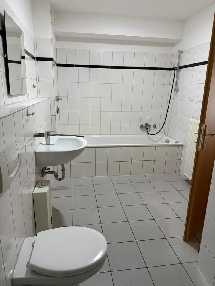 3 room apartment with 89 m² in Duisburg – Photo 4