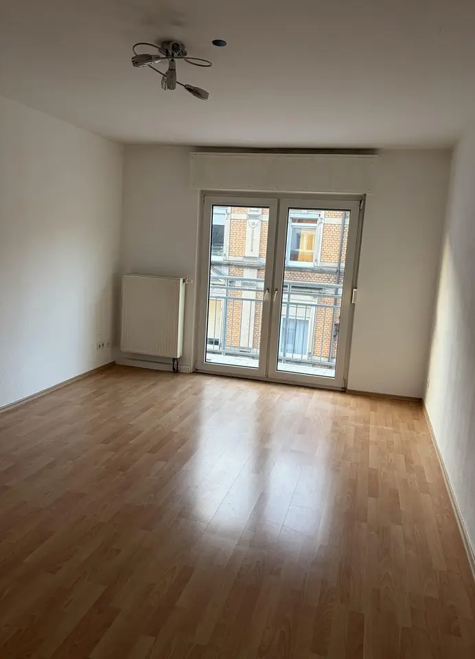 3 Zimmer Wohnung mit 96 m² in Karlsruhe – Bild 1