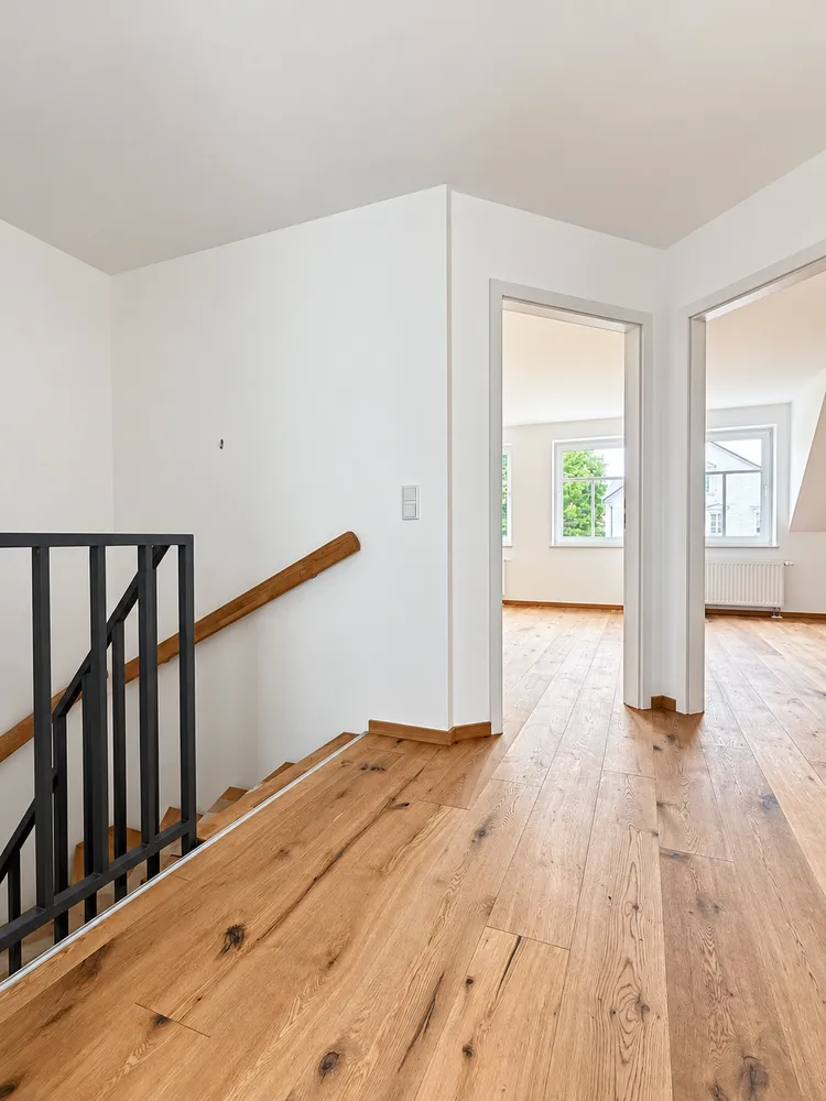 3 Zimmer Wohnung mit 93 m² in Dresden – Bild 2