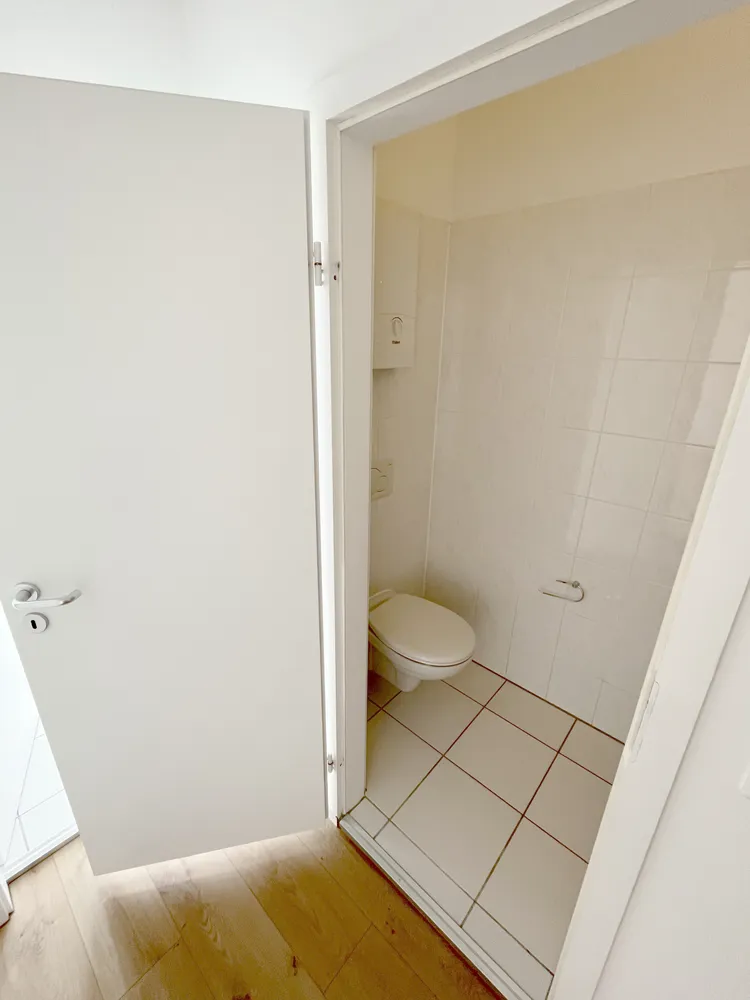 5 Zimmer Wohnung mit 130 m² in Düsseldorf – Bild 10