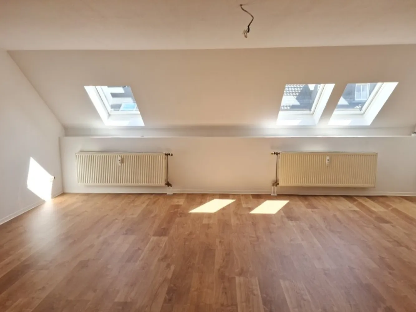 2 Zimmer Wohnung mit 80 m² in Chemnitz – Bild 1