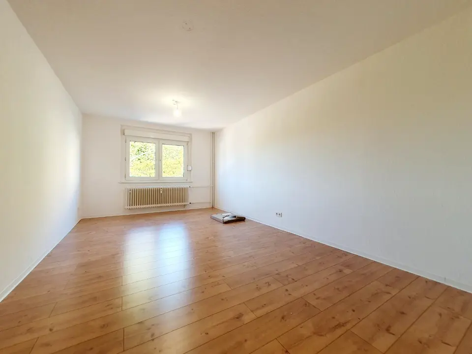3 Zimmer Wohnung mit 87 m² in Saarbrücken – Bild 2