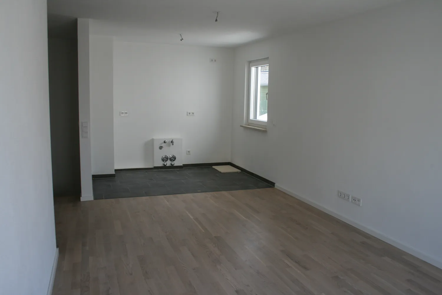 3 Zimmer Wohnung mit 100 m² in München – Bild 2