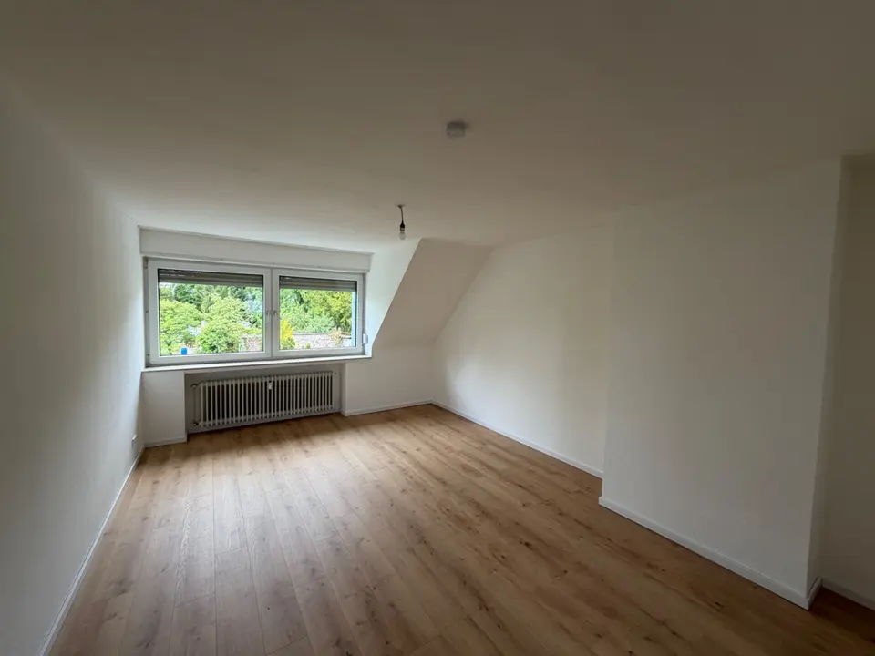 3 Zimmer Wohnung mit 100 m² in Mönchengladbach – Bild 2