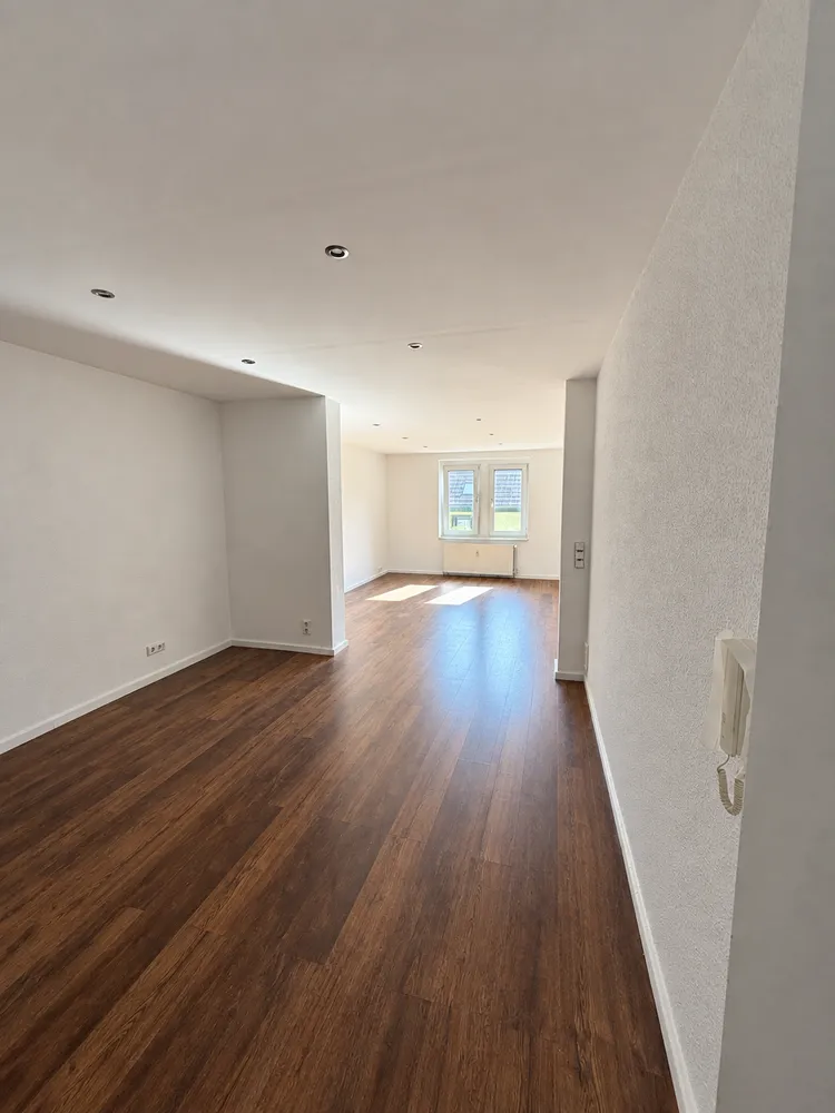 3 Zimmer Wohnung mit 78 m² in Duisburg – Bild 1