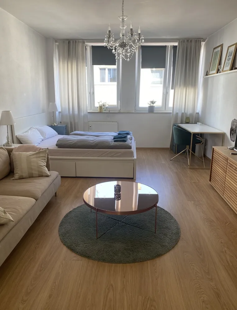 1 Zimmer Wohnung mit 36 m² in Köln – Bild 2